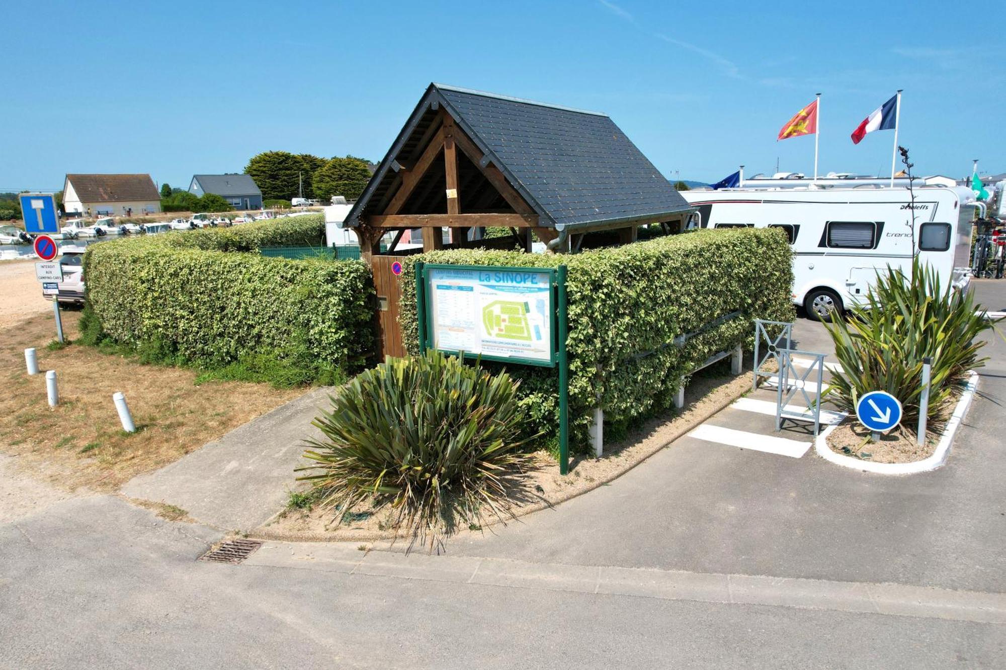 Camping La Sinope Quinéville Εξωτερικό φωτογραφία